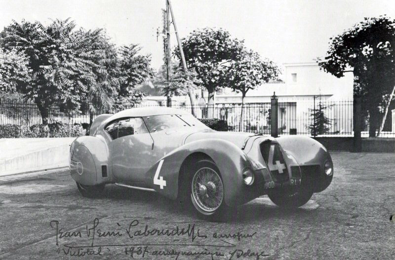 Source: http://www.coachbuild.com/